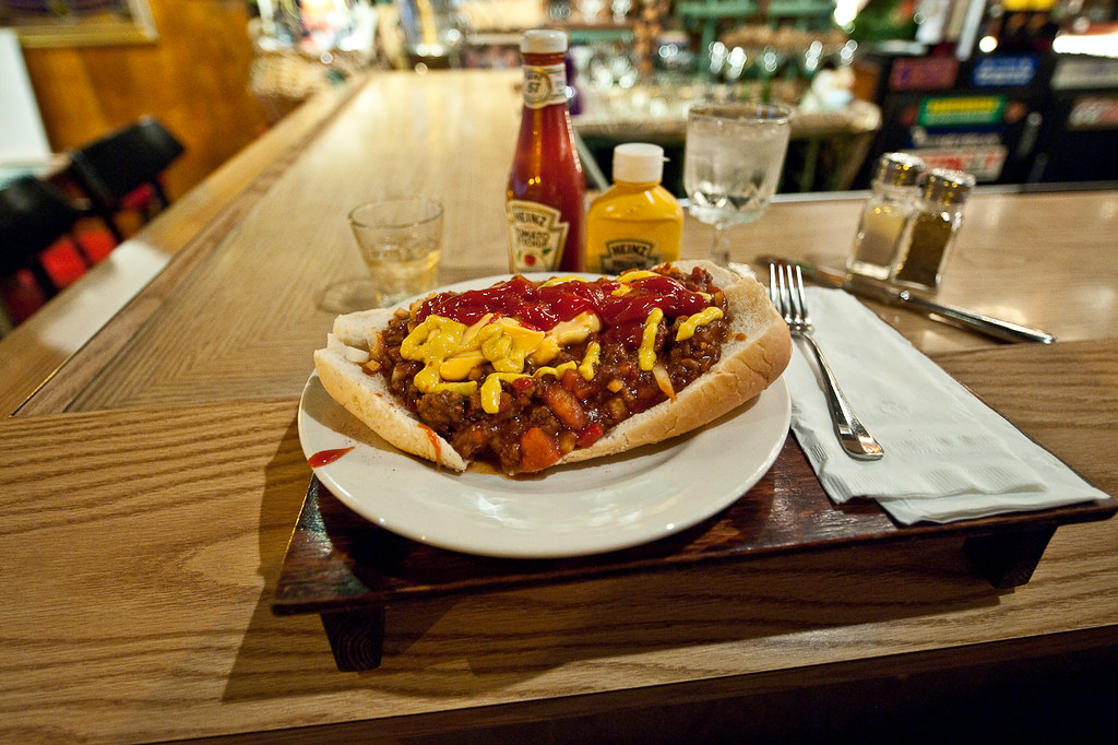 Checker Bar — Detroit