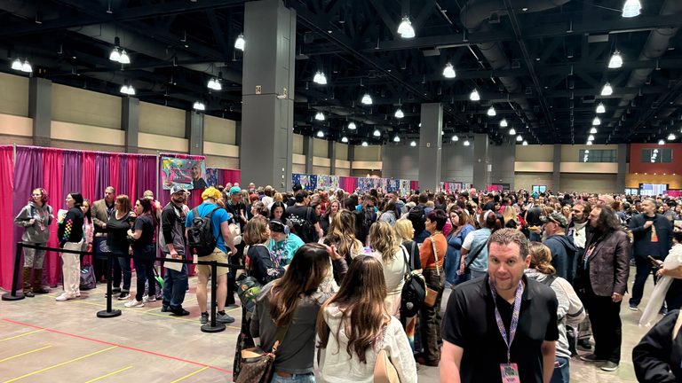 90S Con Brings Nostalgia And Celebrity Guests To Hartford
