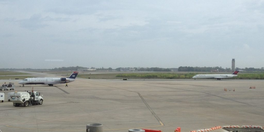 Charleston Scores New Nonstop Flights to San Francisco — and a Fresh Grocery Store Is Headed to North Charleston