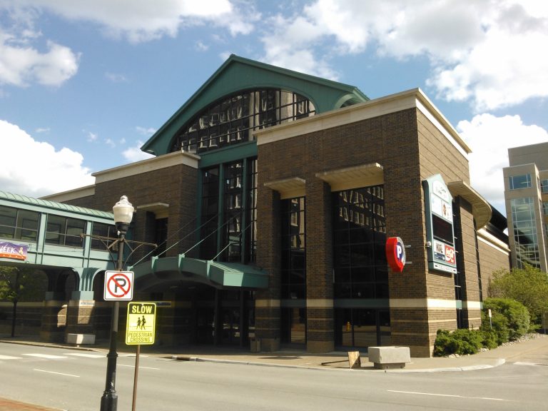 Davenport RiverCenter — Davenport