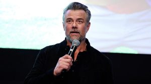 Actor Josh Duhamel Calls On Minnesotans To Vote In November Midterms
