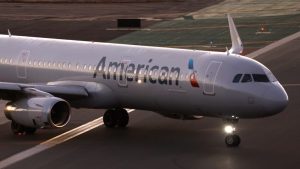 American Airlines Flight To Dallas Diverted To Jfk After Most Lavatories Fail