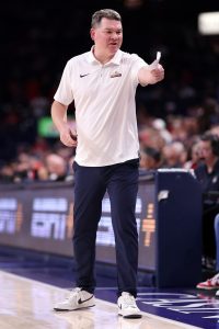 Arizona Wildcats Basketball Coach Tommy Lloyd Outlines Season Outlook At Big 12