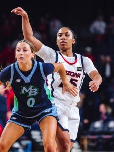 Arizona Wildcats Women S Basketball Dominates Exhibition Win Over Cal State Mont