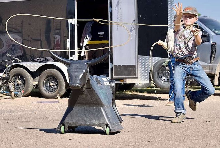 Arkansas Youth Expo Brings Hundreds Of Young Farmers To Texarkana
