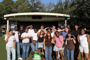 Arlington Isd Seniors Gain College Credit Through Uta Quest For Community Progra