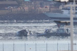 Army Cites Systemic Failures In D C Midair Collision Urges Safety Reforms
