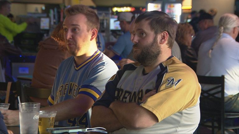 Ashwaubenon Brewers Fans Rally At Stadium View For World Series Opener