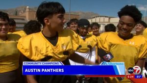 Austin Panthers Earn Sweet Play Of The Week Receive Cupcakes From Albertsons