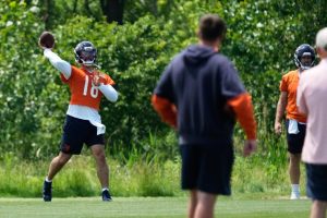 Bears Hope Quarterback Caleb Williams Returns This Weekend