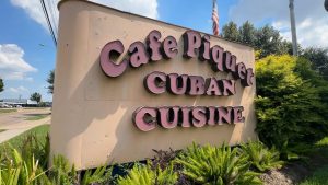Bellaire S Cafe Piquet Celebrates Generations Of Cuban Family Tradition