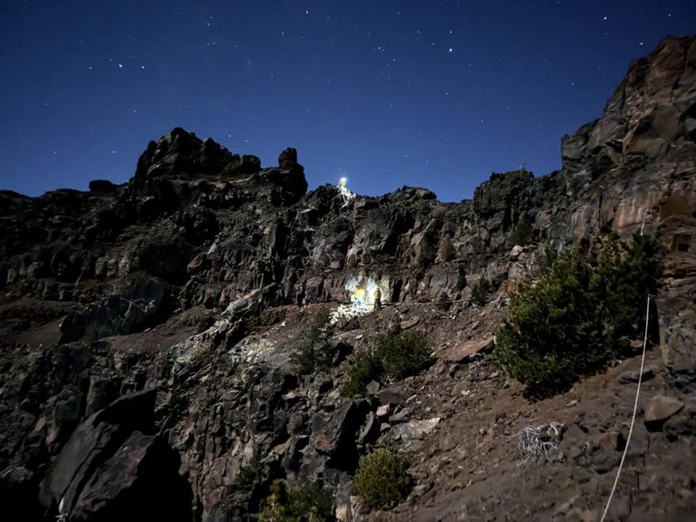 Bend Man Rescued After 20 Hour Mountain Operation On Broken Top