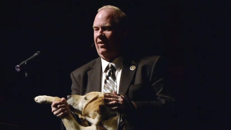 Blind 9 11 Survivor Michael Hingson To Speak At Casper College On Oct 25