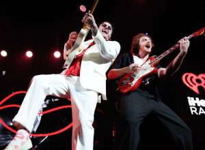 Blink Festival To Open With Lovelytheband On Central Parkway
