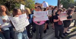 Boise School District Reviews Response To Alleged Snapchat Threats At Timberline