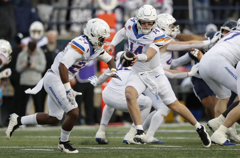 Boise State Broncos Celebrate Heisman Finalist Ashton Jeanty And Emerging Star D