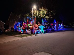 Boyer Halloween House Opens In Rochester Sets Record With 170 Inflatable Display