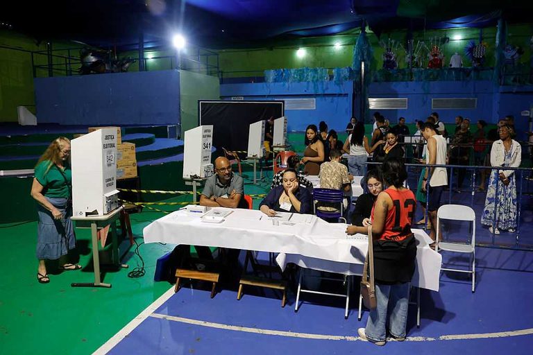 Brazil Runoff Vote Count Resumes After Supreme Court Extends Polling Hours