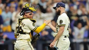 Brewers Aim To Clinch World Series Lead As Bullpen Shines In Game 3