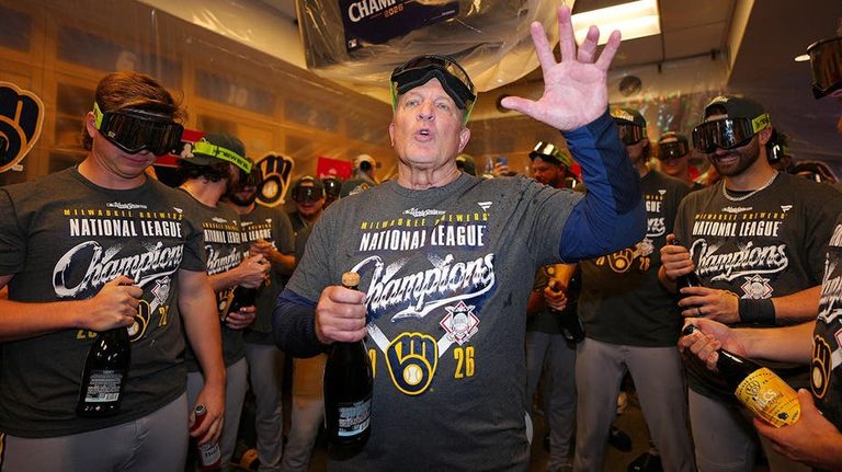 Brewers Upset Dodgers Earn First World Series Spot In 44 Years