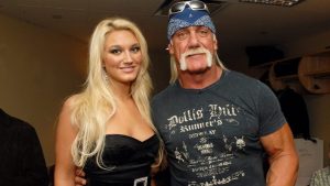 Brooke Hogan Condemns Unnamed Family Members After Hulk Hogan S Clearwater Home