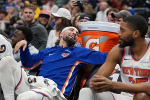 Brooklyn Honors Knicks Guard Jose Alvarado With Street Co Naming Ceremony