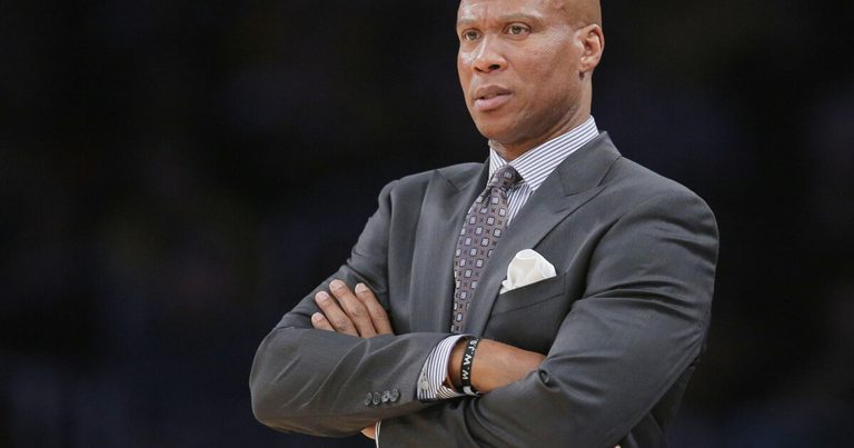 Byron Scott To Coach College Team At Inaugural Hampton Women S Basketball Invita
