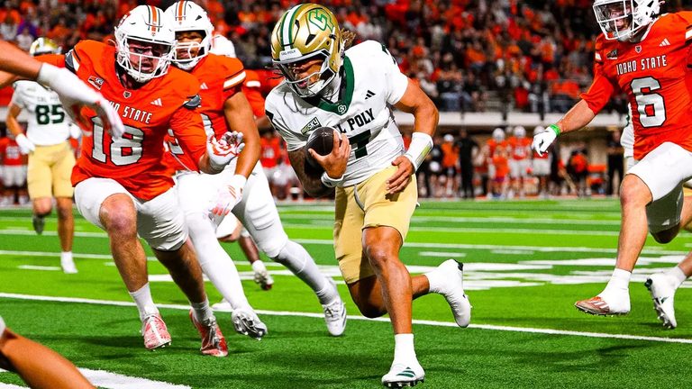 Cal Poly Clinches Dramatic 25 24 Upset Over 16 Idaho State With Last Second Td