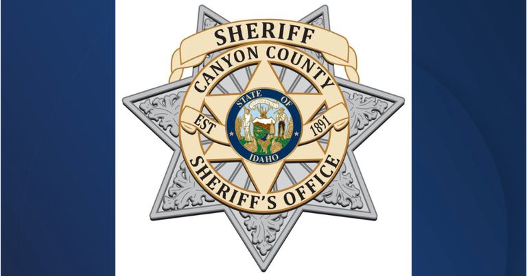 Canyon County Sheriff S Office Investigates Shooting Of Bull On Boise River Road