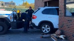 Car Crashes Through Wall Of New Park Pizza In Howard Beach Two Injured
