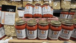 Casa Visco Sauce Sold At Market 32 And Price Chopper Supports Double H Ranch
