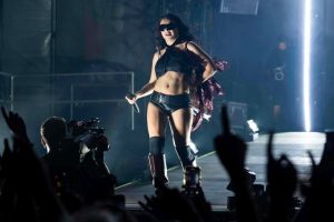 Charli Xcx Cancels Glendale Desert Diamond Arena Concert Due To Illness