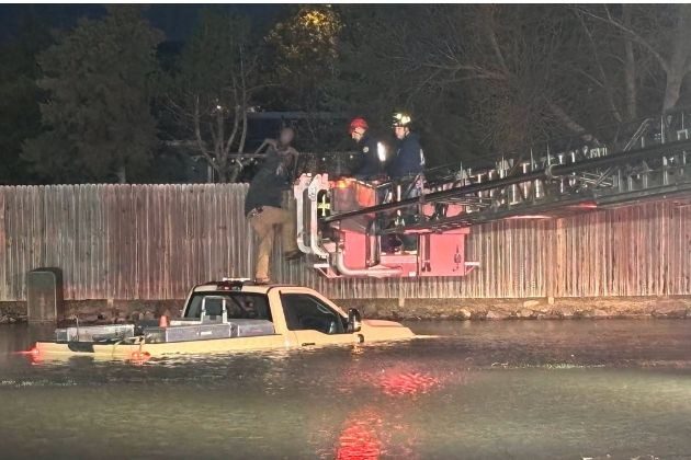 Cheyenne Fire Rescue Saves Driver Trapped After Water Main Break Floods Gregg Wa