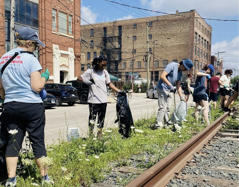 Chicago Leads Clean Off Competition Calls Residents To Keep City Litter Free