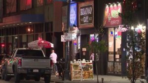 Chicago Police Urge Diners To Safeguard Belongings After Charity Mask Thefts