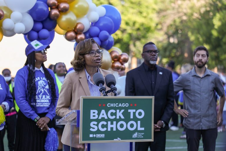 Chicago Public Schools Graduation Rate Rises To 83 4 For Class Of 2026
