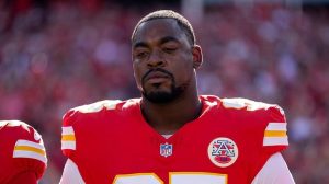 Chiefs Defensive Tackle Chris Jones Sparks Sideline Dispute With Coach During Wi