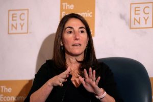 Cleveland Fed President Hammack Urges Quicker Restrictive Policy To Tame Broad B