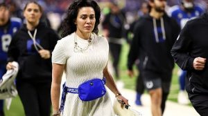 Colts Coach Steichen Says Daniel Jones Will Stay Starter Despite Fan Boos