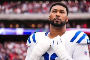 Colts Trade Deforest Buckner To 49Ers Add 2027 Fourth Round Pick