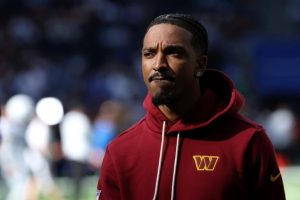 Commanders Qb Jayden Daniels Set To Practice As Marcus Mariota Sidelined With Kn