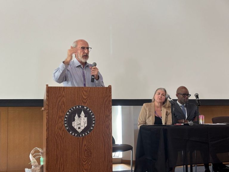 Connecticut Educators Debate Federal Scholarship Tax Credit As Trump Administrat