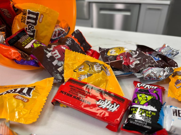 Connecticut Shoppers Face Higher Halloween Candy Costs As Chocolate Prices Jump