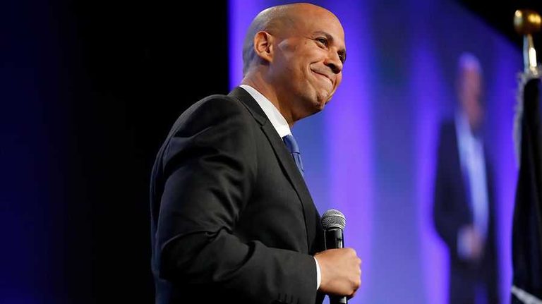 Cory Booker Joins New Hampshire Democrats For Final Midterm Push