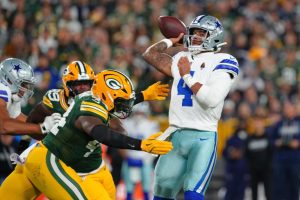 Cowboys Fall To Packers 23 13 In Sunday Night Showdown At Arlington