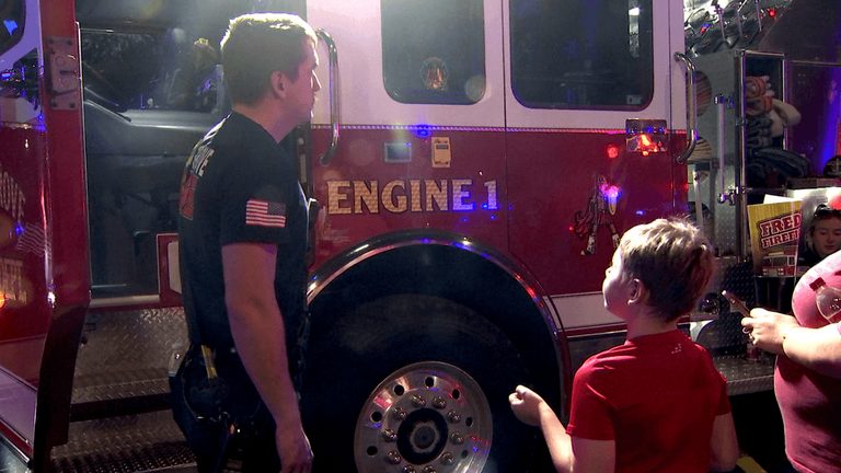 Coweta National Night Out Brings Police Fire And Life Flight To Local Families