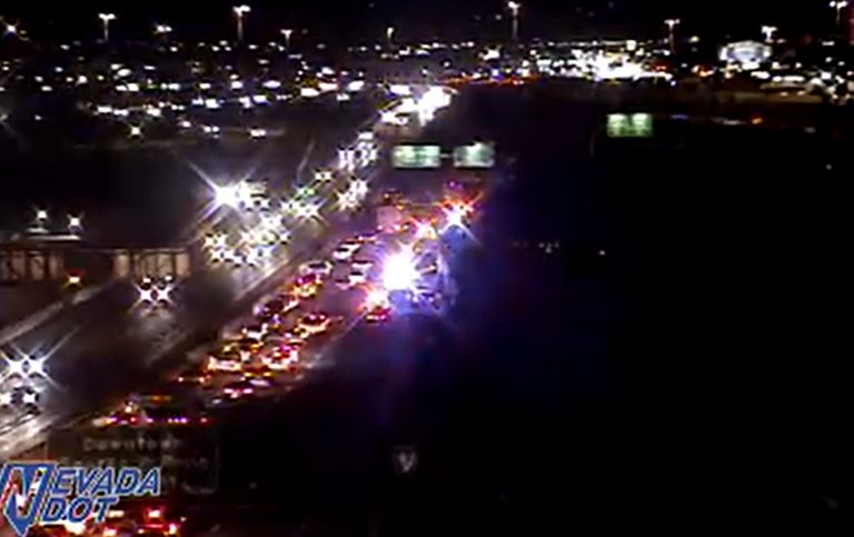 Crash Blocks Two Southbound Lanes Near U S 395 And Oddie Blvd In Reno