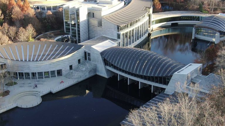 Crystal Bridges Museum Invites Bentonville Families To Free 15Th Birthday Celebr