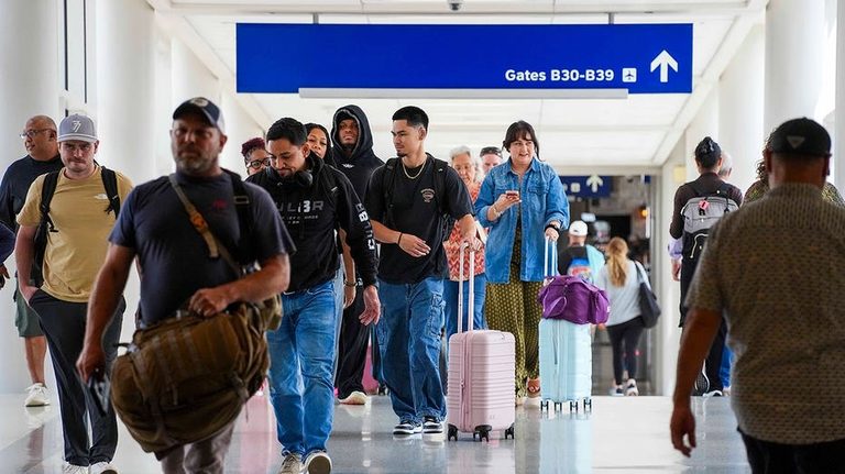 Dallas Fort Worth Airport Ranked Most Stressful For Travelers Study Finds