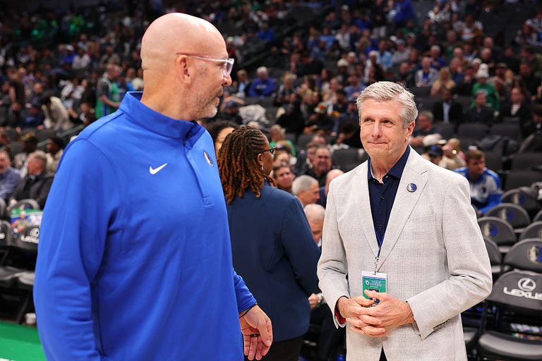 Dallas Mavericks Announce Ceo Transition Rick Welts To Retire Ethan Casson To Ta